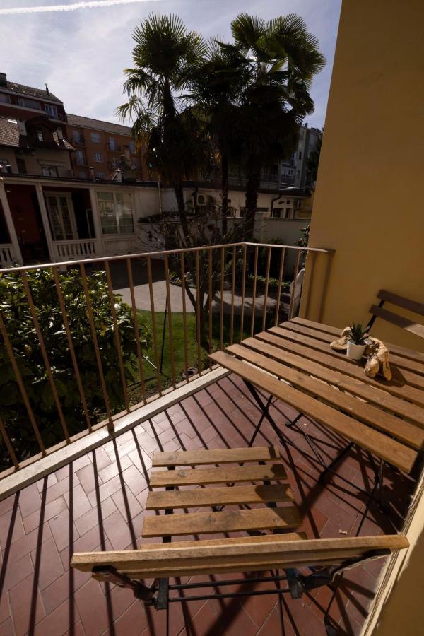 トリノIris 128: Il Terrazzino Sul Giardinoアパートメント エクステリア 写真